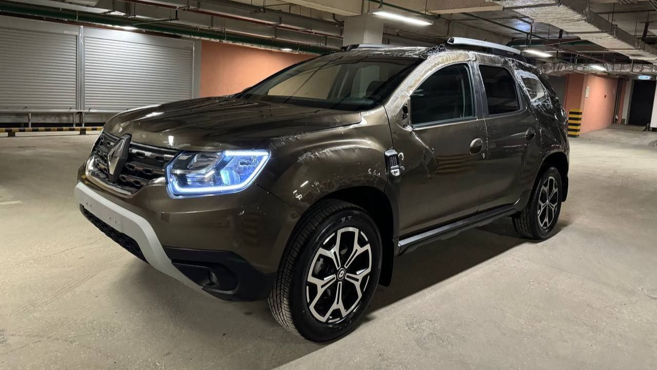 Renault Duster; 1.3 АT; 2022; Коричневый смотреть онлайн