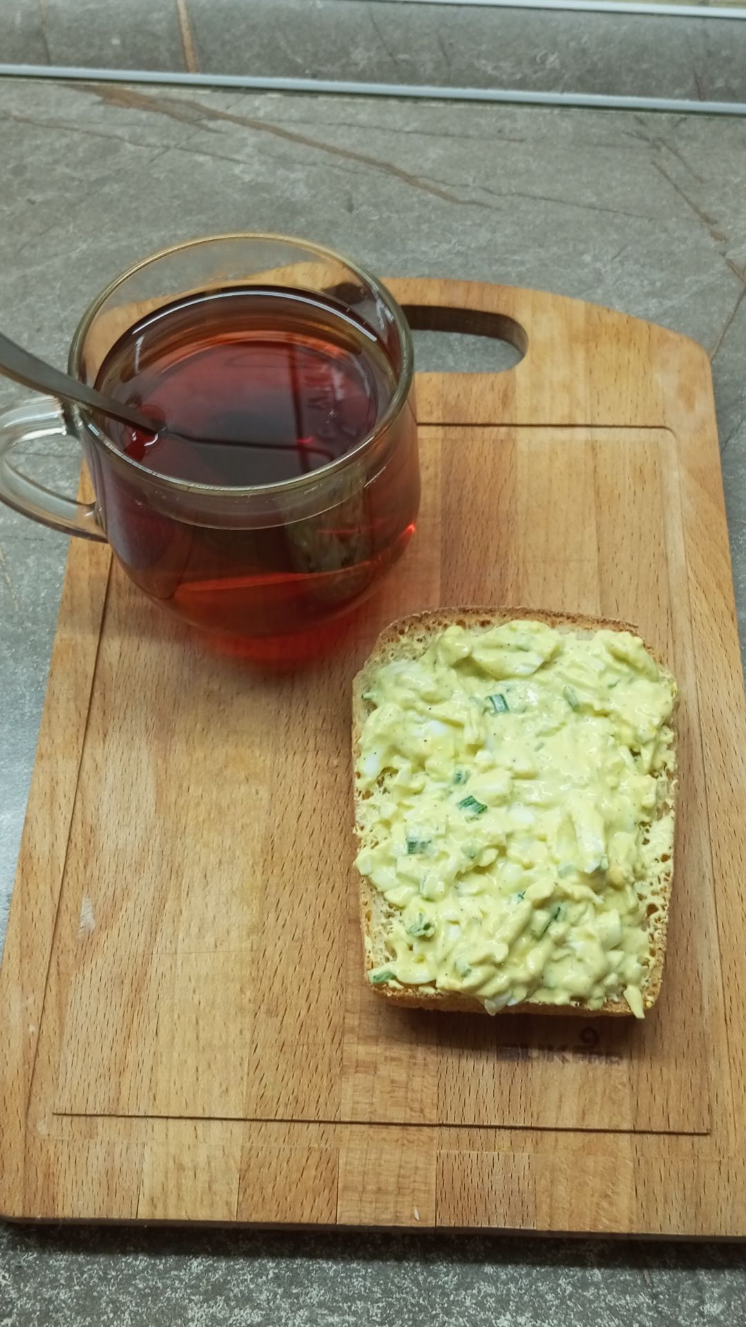 БУТЕРБРОД НА ЗАВТРАК  СО ВКУСНОЙ НАМАЗКОЙ #бутерброд #завтрак