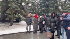 ЯКУБОВИЧ ХОРКИНА МАЛЫШЕВА ЭРНСТ ... ЗВЁЗДЫ ПРИШЛИ НА ПОХОРОНЫ АЛЕКСЕЯ ПИМАНОВА | ТРОЕКУРОВСКОЕ