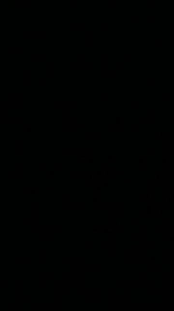 21:48 28.04.26 издевается над ребёнком и доводит до слёз