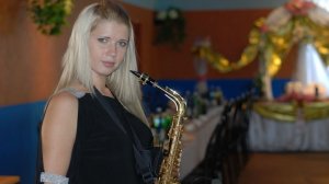 Зажигай, Анастасия, радуй этот мир...