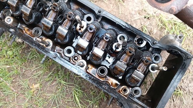 Проблема была в бензине. На пятёрке закончился бензин😉