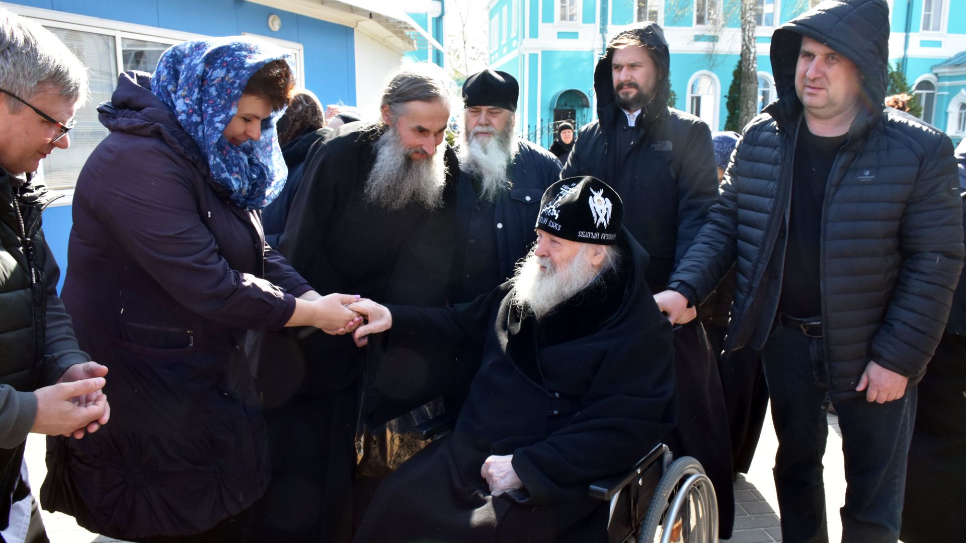 Наши прихожане после Божественной Литургии от 30.04.2023 года