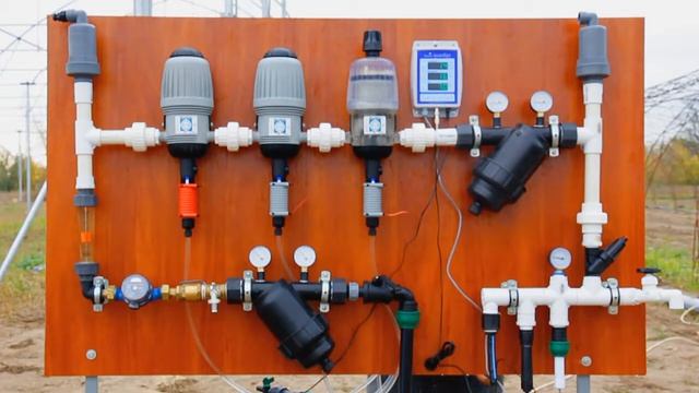 Работа узла внесения удобрений MixRite