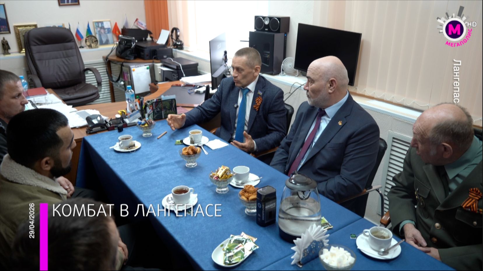 Депутат Дмитрий Аксёнов в Лангепасе