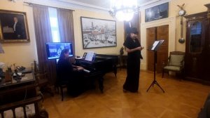 Все стало вокруг голубым и зеленым