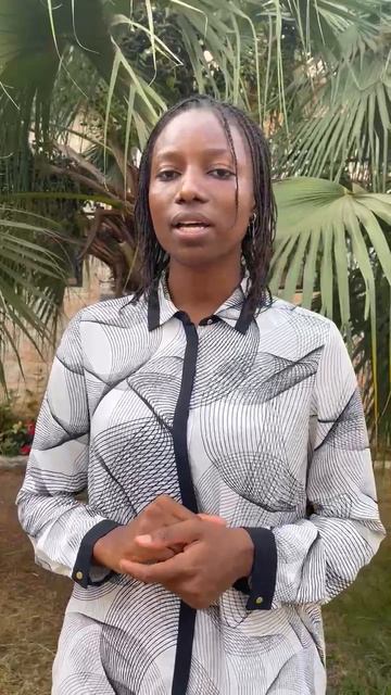 Вероника Тушнова. Не отрекаются любя  — читает  Хаджа Мариама Диалло