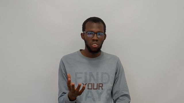 Андрей Дементьев. Я ненавижу в людях ложь…  — читает  Тьекура Диарра