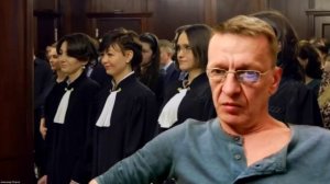 Петров и Слава (дальнобойщик)
Эфир 026 от 20.04.2026г.
Незнайка в МАНТИИ.