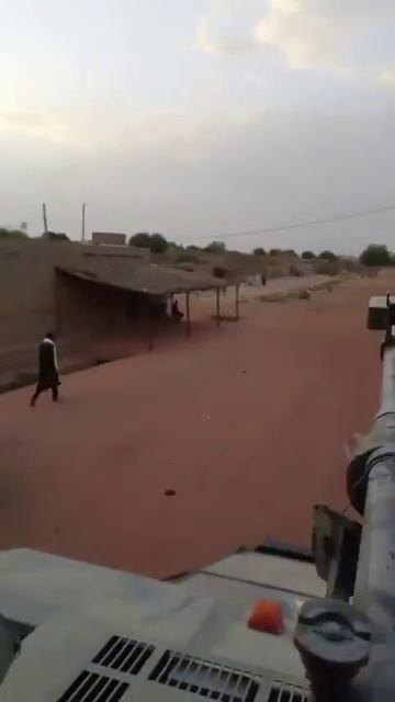 Осторожно кадры  
из официальных источников то что произошло зарубежом в МАЛИ 