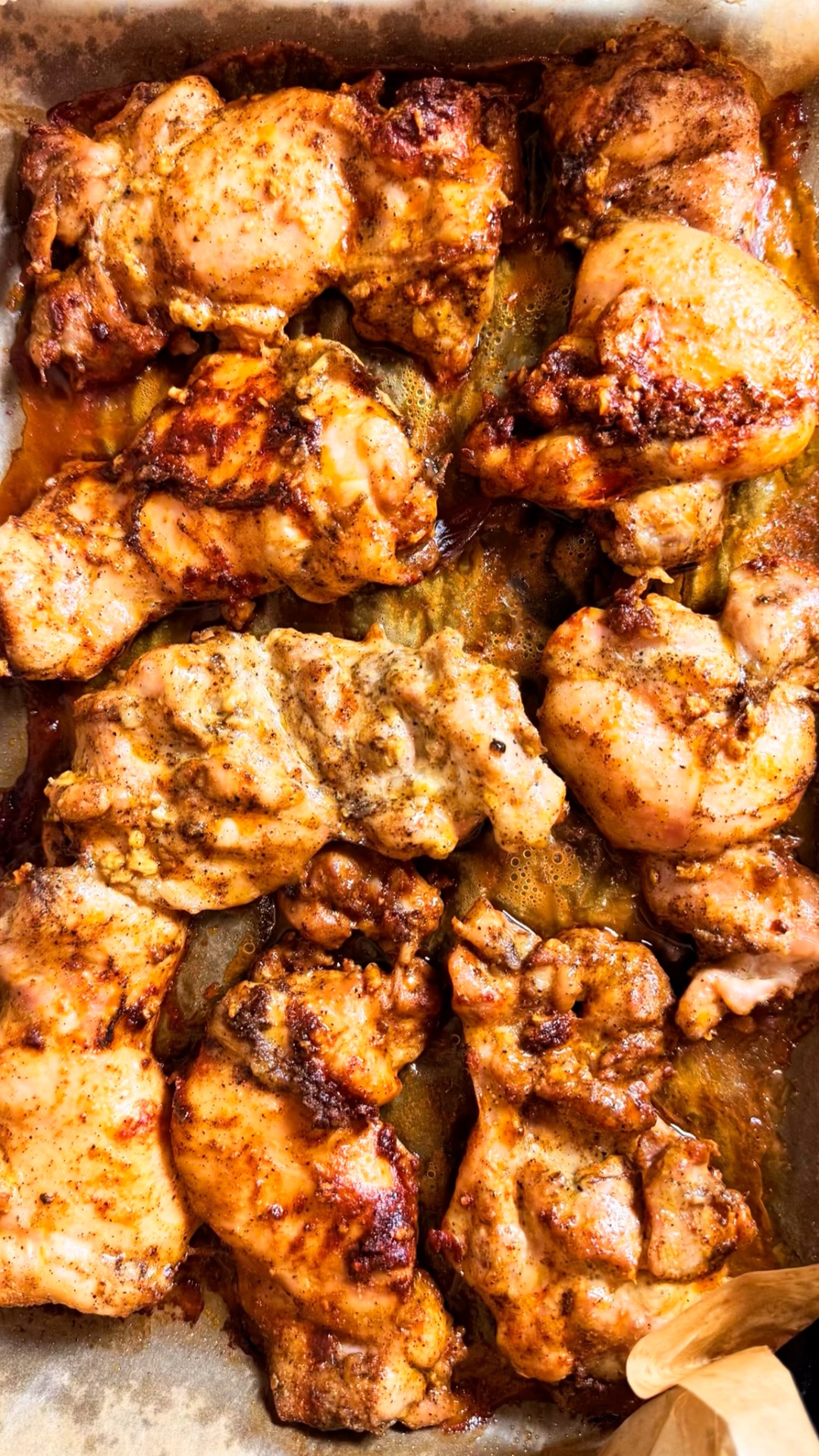 Курица с майонезом и чесноком в духовке