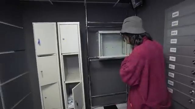 Остался ОДИН на Земле ! Мир без людеи Влад Бумага А4 Видео Влада Влад а4 Бумага а4 А 4