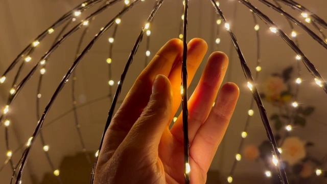 Подвесной светящийся шар МЕРИДЬЕН ТЬЕД 400 экстра тёплых белых микро LED-огней 60 см 1105693