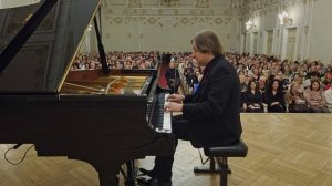 МОЦАРТ. ВСЕ СОНАТЫ И ИЗБРАННЫЕ ПЬЕСЫ ДЛЯ ФОРТЕПИАНО. ПЕТР ЛАУЛ. Концерт второй