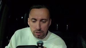 ЗЕЛЕНСКИЙ БАРЫЖИТ ОРУЖИЕМ. ПРЕКРАСНО !!