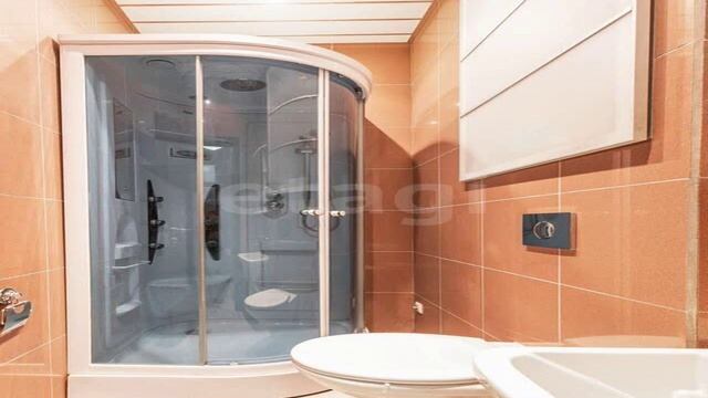 Омск, улица Масленникова, 82