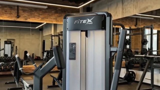 FTX-61F21A Тренажер для ягодичных мышц радиальный