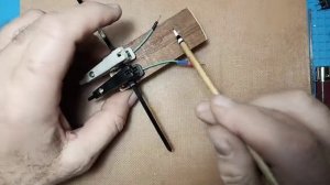 242. Полезное ПРИСПОСОБЛЕНИЕ для проверки стабилитронов     08-27