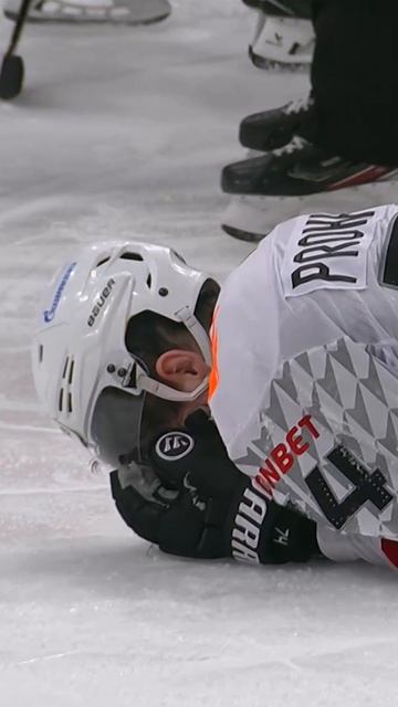 Чет по моему там НИЧЕГО не было  КХЛ