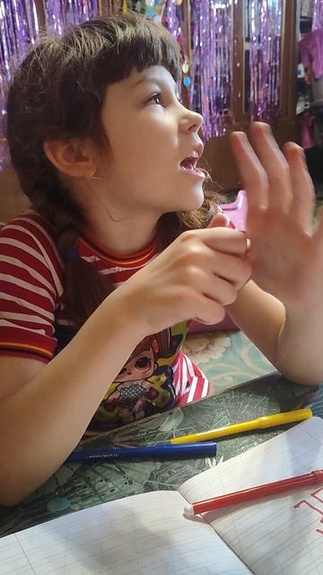 Повторна просится на выставку роботов)