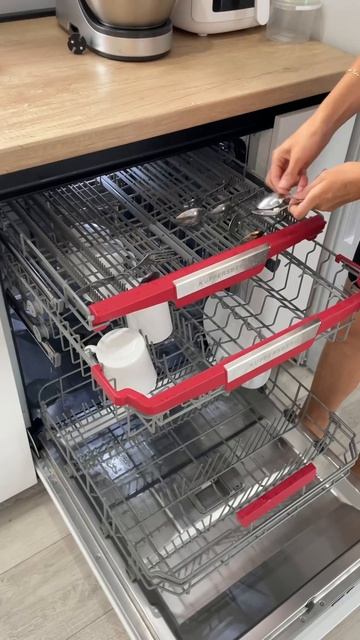 Тестируем таблетки TARI для посудомоек - смотрите результаты! Заказывайте на ОЗОН с быстрой дос