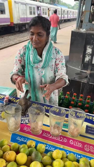 Самая популярная в Индии «Дама, продающая ядерную газировку»