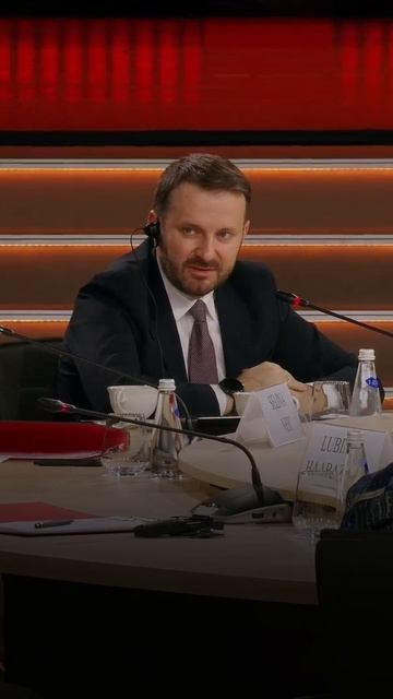 Образование без единого шаблона: Максим Орешкин о роли разнообразия и обмена между странами