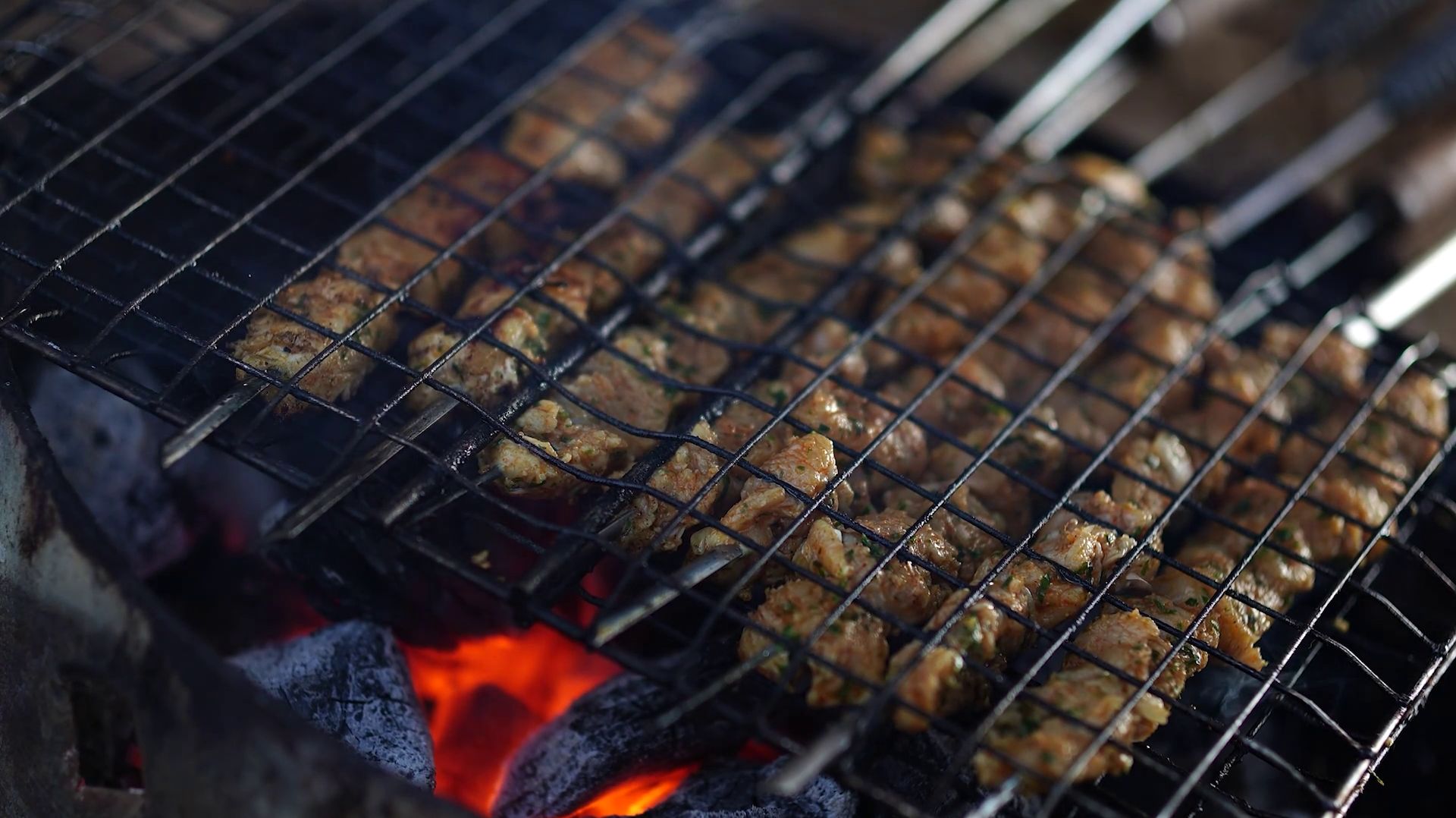 ВО СКОЛЬКО ОБОЙДЕТСЯ МАЙСКИЙ ПИКНИК В КРАСНОЯРСКОМ КРАЕ