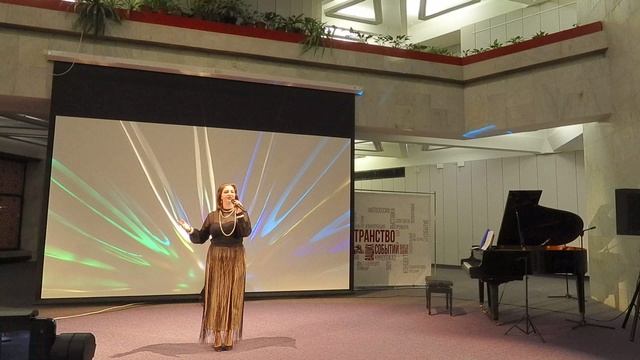 Надежда. (А. Пахмутова, Н. Добронравов). Исполняет Евгения Казинская