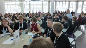 Во второй день работы студенческого форума ребята размышляли и не только