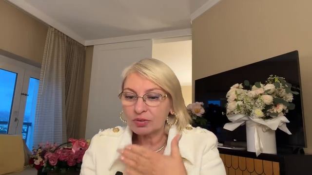 ПРОГНОЗ ТАРО НА  ПОЛНОЛУНИЕ 1 МАЯ  2026 года от ANGELA PEARL