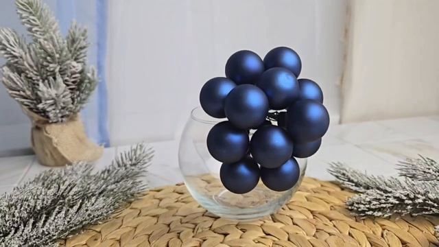 ГРОЗДЬ стеклянных матовых шариков на проволоке 12 шаров по 25 мм цвет: синий бархат 2000690