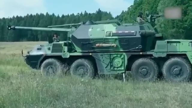 Dana. Гаубица на грузовике которая оказалась лучше танковых самоходок