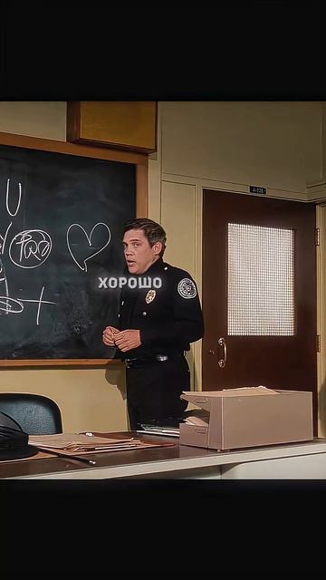 Махоуни помнит прошлую жизнь #момент #фильм #кино