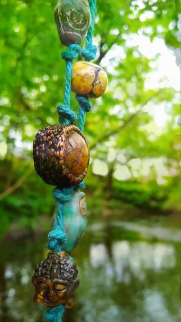 колье Очень старый Будда