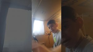 поездка на новый картонной фуре