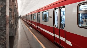 Провели экскурсию и пригласили в кабину: «Известия» помогли мальчику увидеть «поезд мечты»