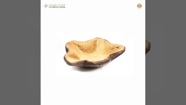 Тарелка из древесины Папуа  Новая Гвинея