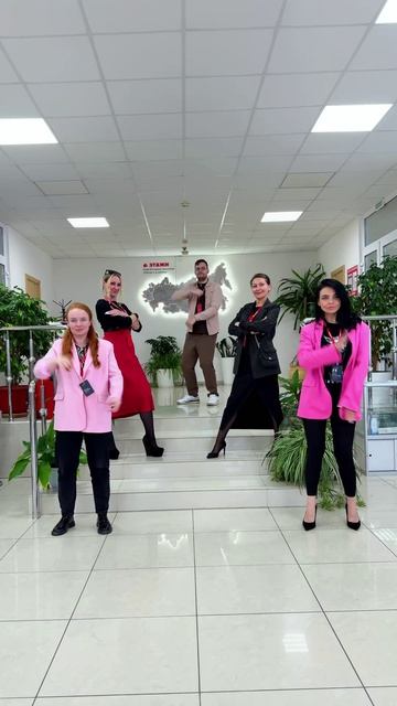 Всемирный день танца! Танцы в Этажах