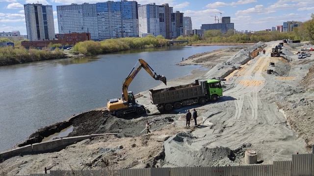 Челябинск благоустройство набережной р.Миас  с запада Свердловского п-та. 29.04.2026г