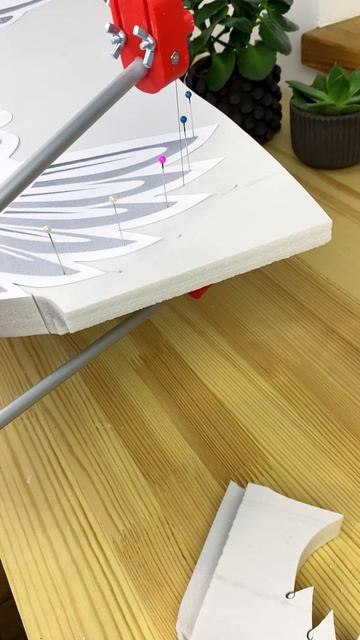 Логотип Орлята России своими руками из пенопласта