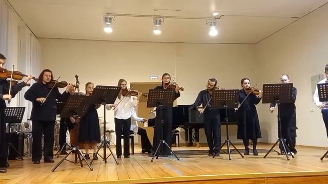 15.Violino - ансамбль скрипачей, из балета 