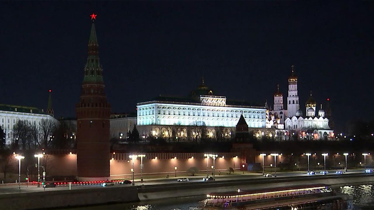 Владимир Путин сообщил Дональду Трампу о готовности объявить перемирие на период празднования Дня...