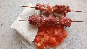 Чем бы дитя не тешилось 💸 лишь бы не плакало 😁