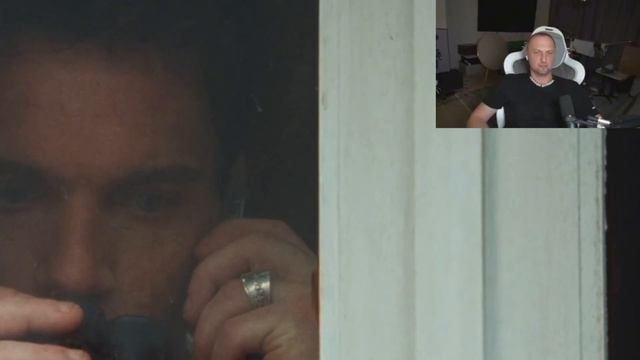 ЗУБАРЕВ СМОТРИТ  ИЗ ПАРИЖА С ЛЮБОВЬЮ