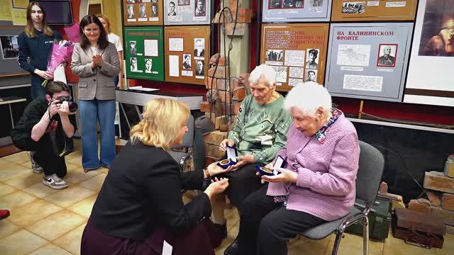 Диалог поколений - Встреча на ТВЗ в канун 9 Мая