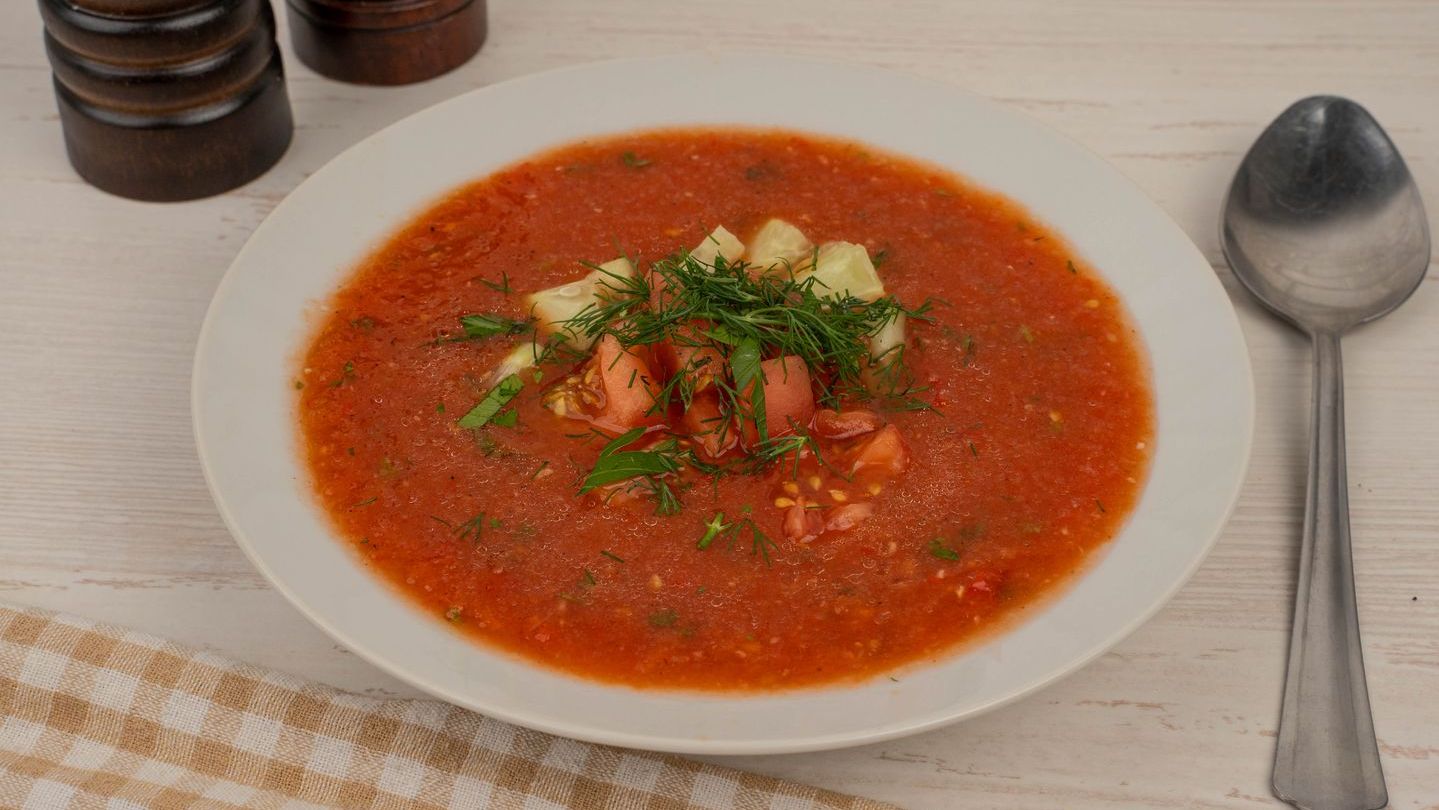 Классический красный гаспачо