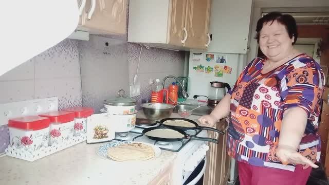 ДОБРЫЙ ВЕЧЕР ДРУЗЬЯ!  ПРИГЛАШАЕМ НА БЛИНЫ к БАБУЛЕ