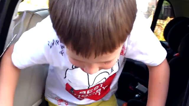 Разыграли папу ЗАСЫПАЛИ машину ШАРИКАМИ