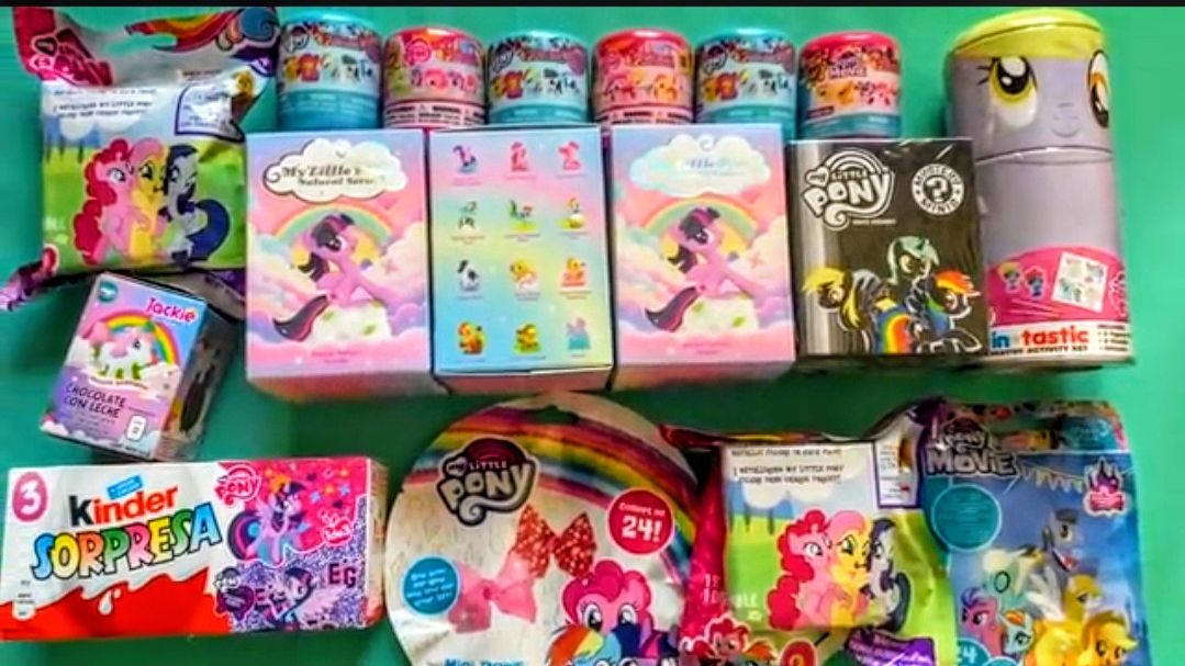 АСМР РАСПАКОВКА антистрессов и разных Сюрприз Боксов 🥰